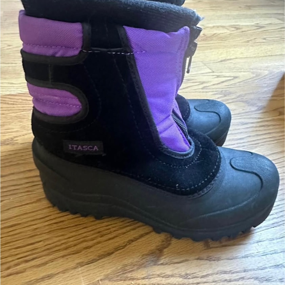 Itasca Black and Purple Kids' Insulated Snow Boots